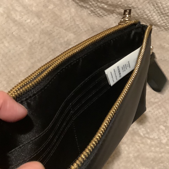 Lululemon Curved Wristlet Wallet Double Zip Clutch Black/Gold - Picture 7 of 12